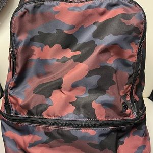 Lululemon Backpack 17L